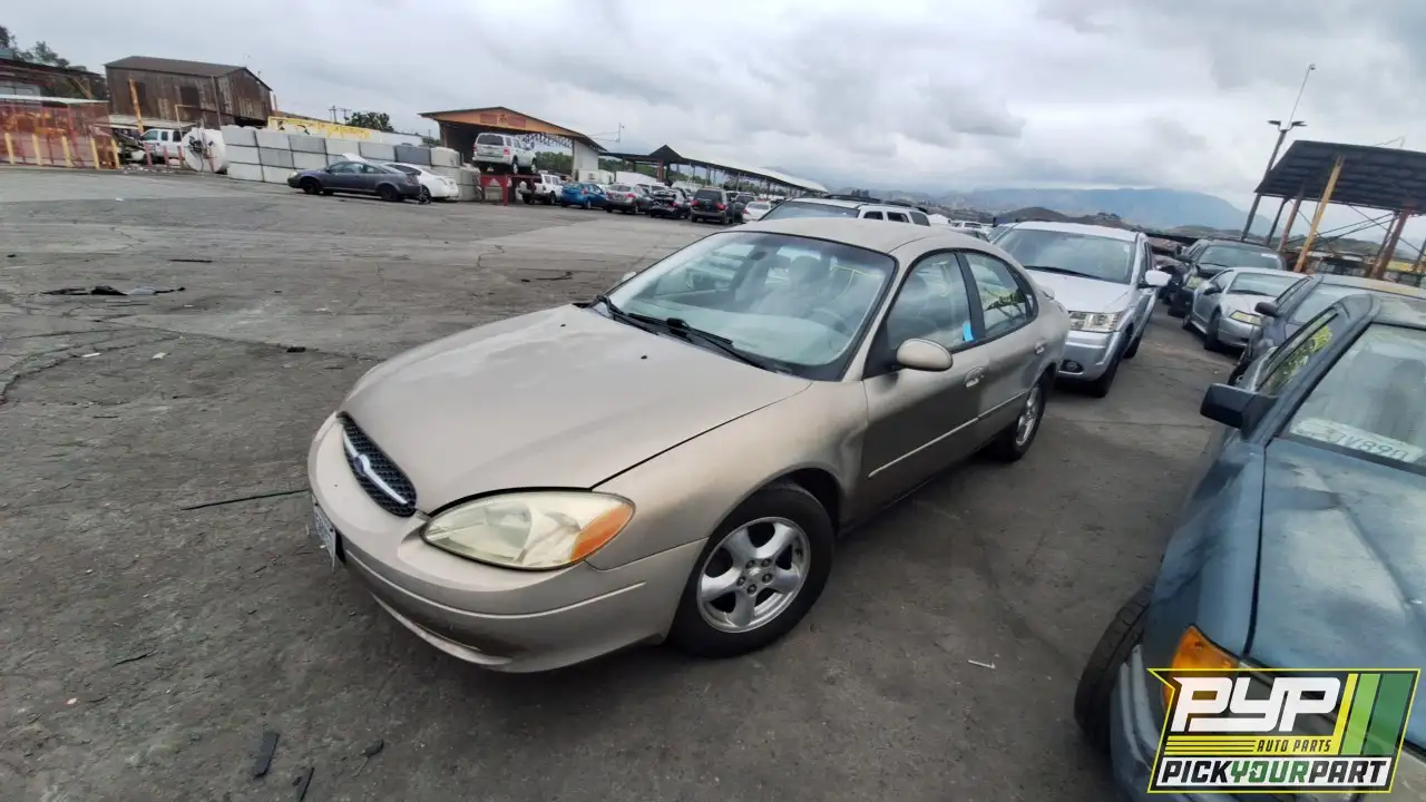 Photo of 2003 Ford Taurus