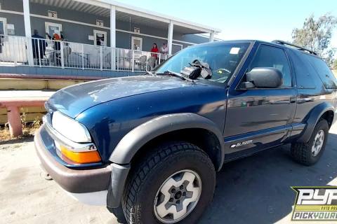 Photo of 2002 Chevrolet Blazer