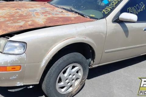 Photo of 1997 Nissan Maxima