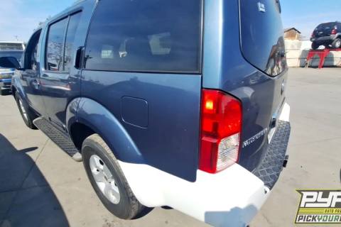 Photo of 2006 Nissan Pathfinder
