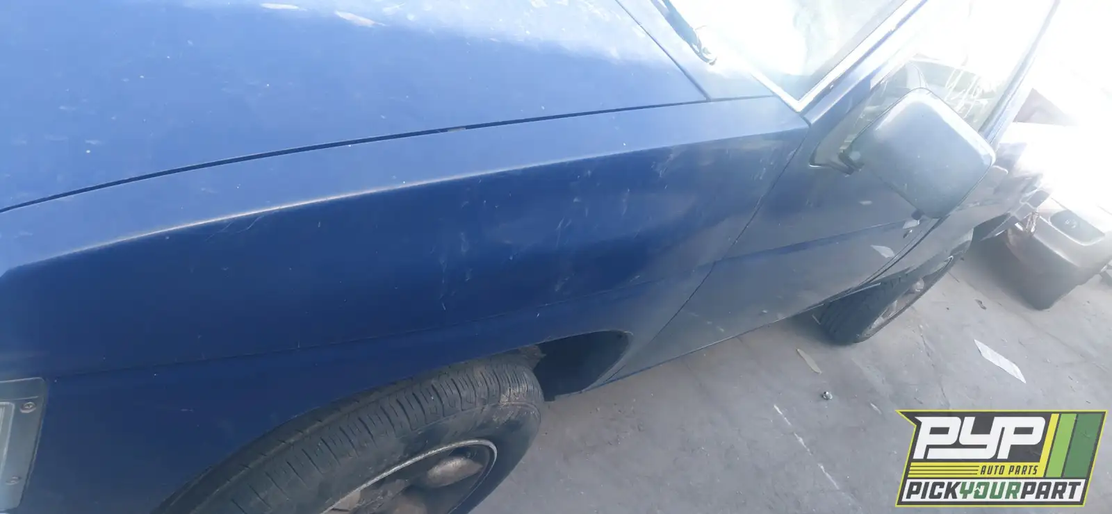 Photo of 1995 Nissan Pickup