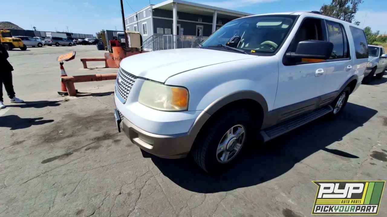 Photo of 2004 Ford Expedition