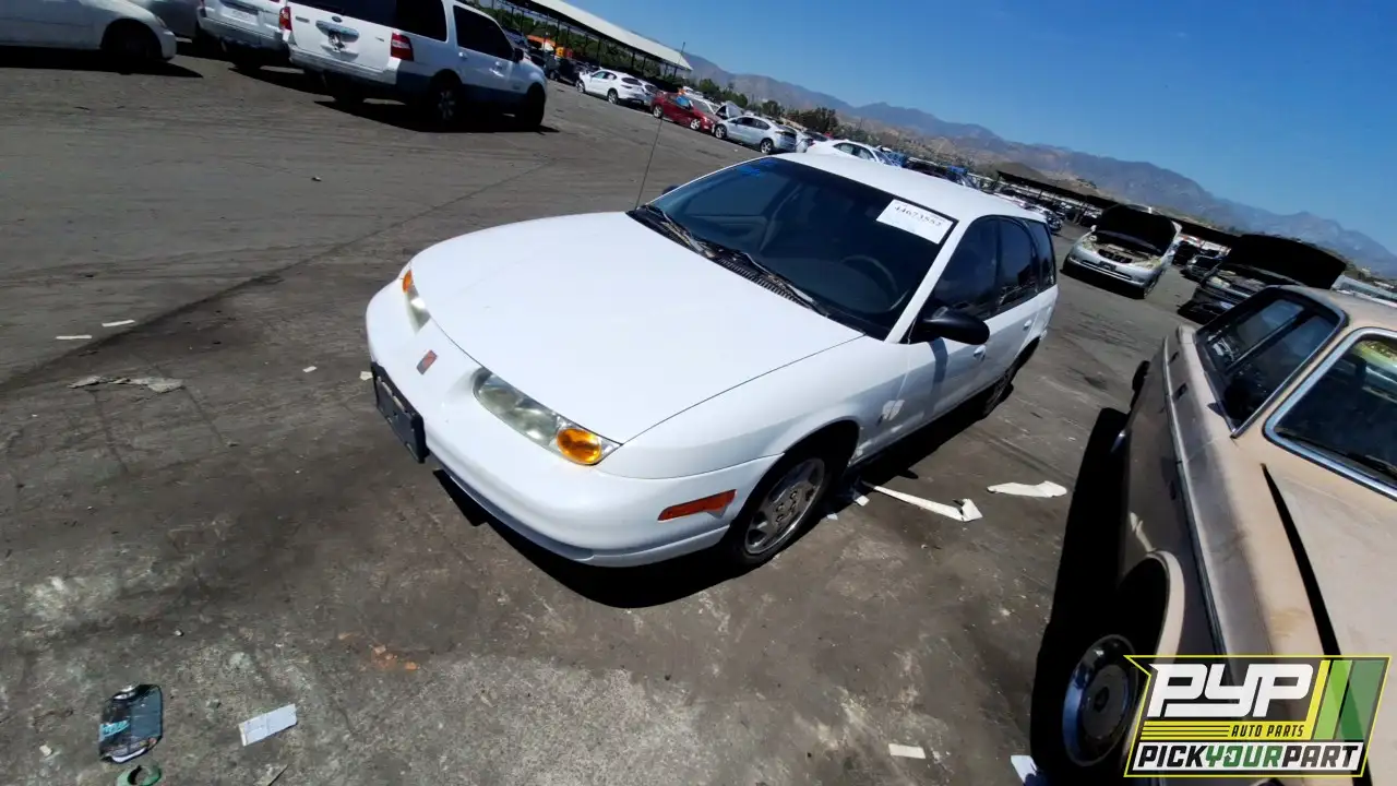 Photo of 2000 Saturn Sw2