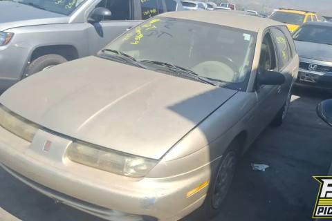 Photo of 1998 Saturn Sw2