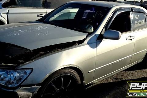 Photo of 2001 Lexus Is300