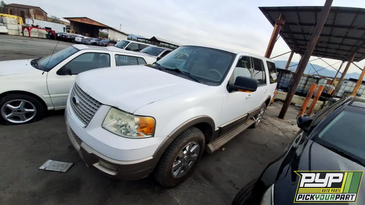 Photo of 2004 Ford Expedition