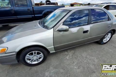 Photo of 2001 Toyota Camry