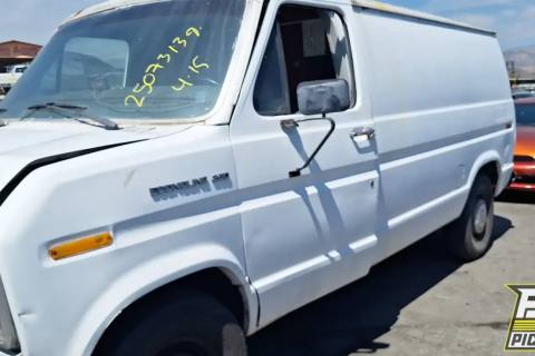 Photo of 1989 Ford E-250 Econoline
