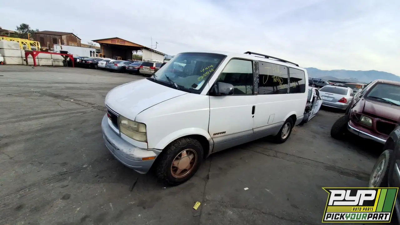 Photo of 2000 Gmc Safari