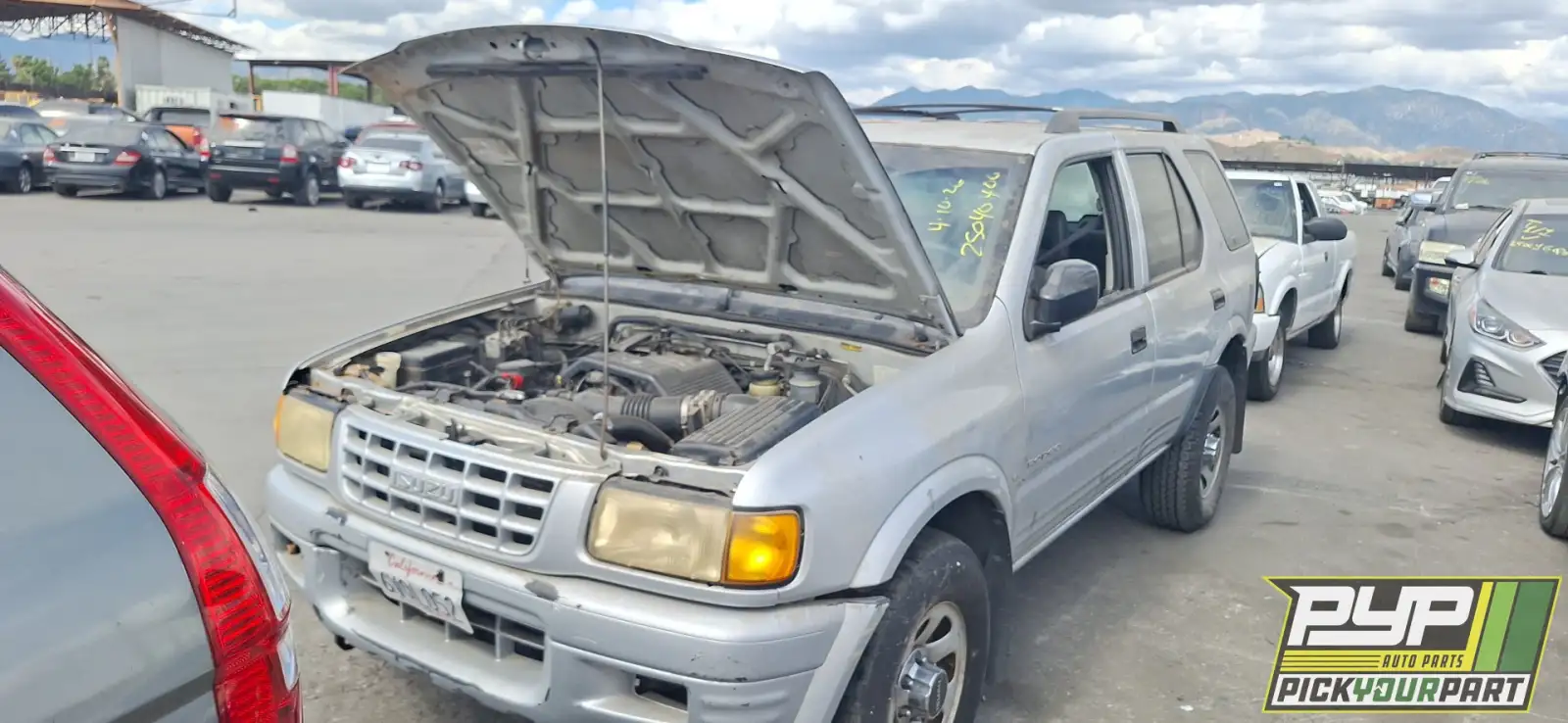 Photo of 1999 Isuzu Rodeo