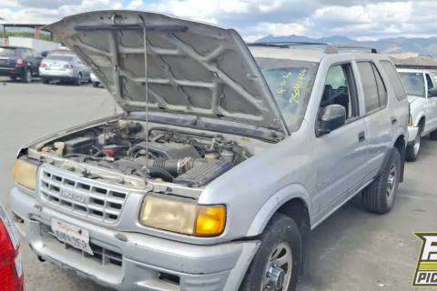 Photo of 1999 Isuzu Rodeo