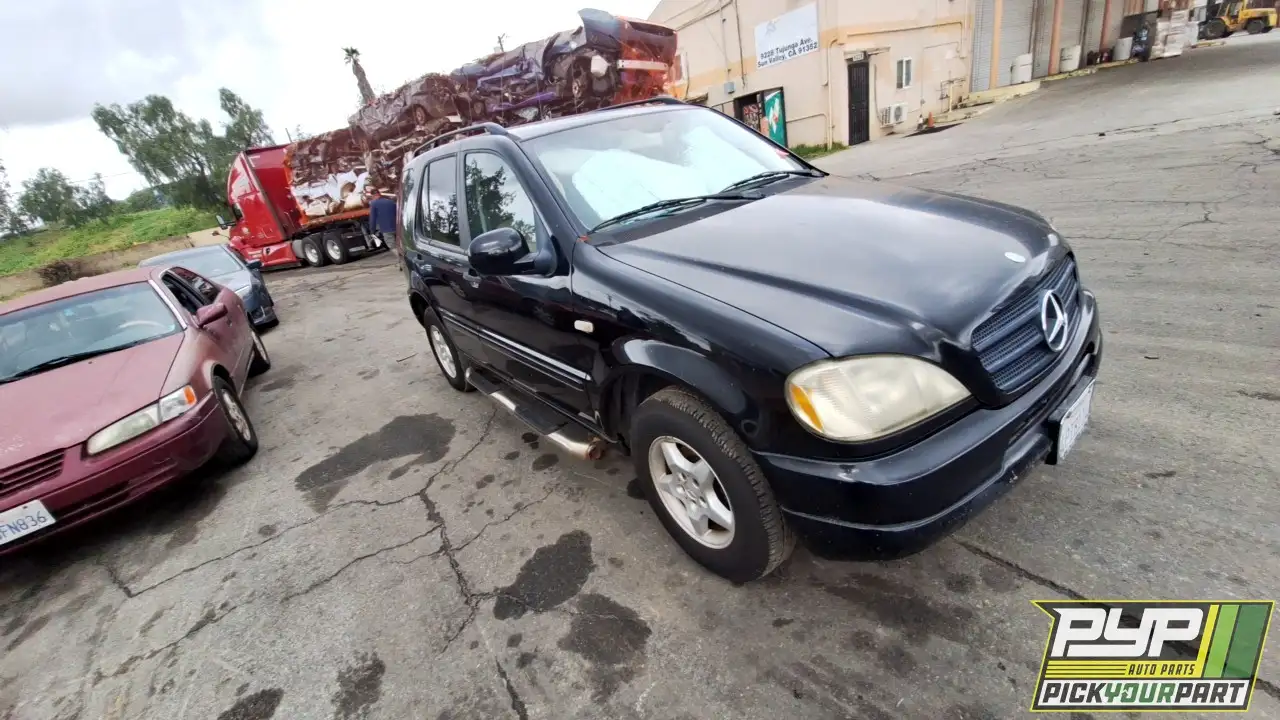 Photo of 2001 Mercedes-Benz Ml320