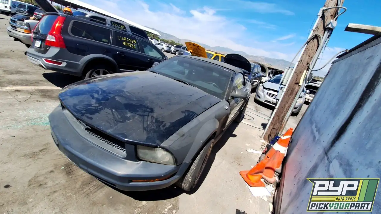 Photo of 2005 Ford Mustang