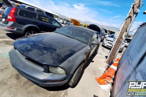 Photo of 2005 Ford Mustang