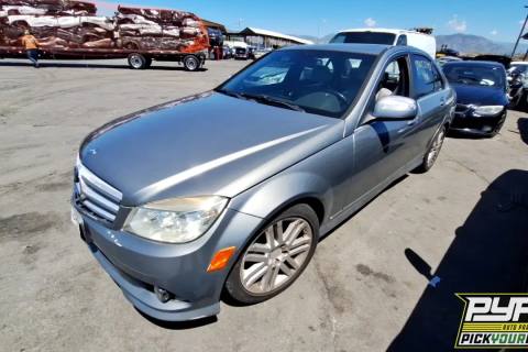Photo of 2009 Mercedes-Benz C300