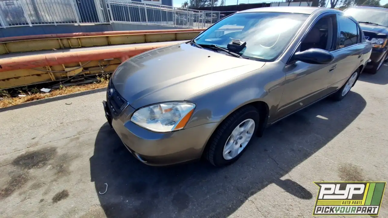 Photo of 2004 Nissan Altima
