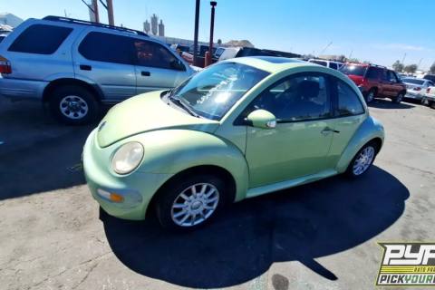 Photo of 2004 Volkswagen Beetle