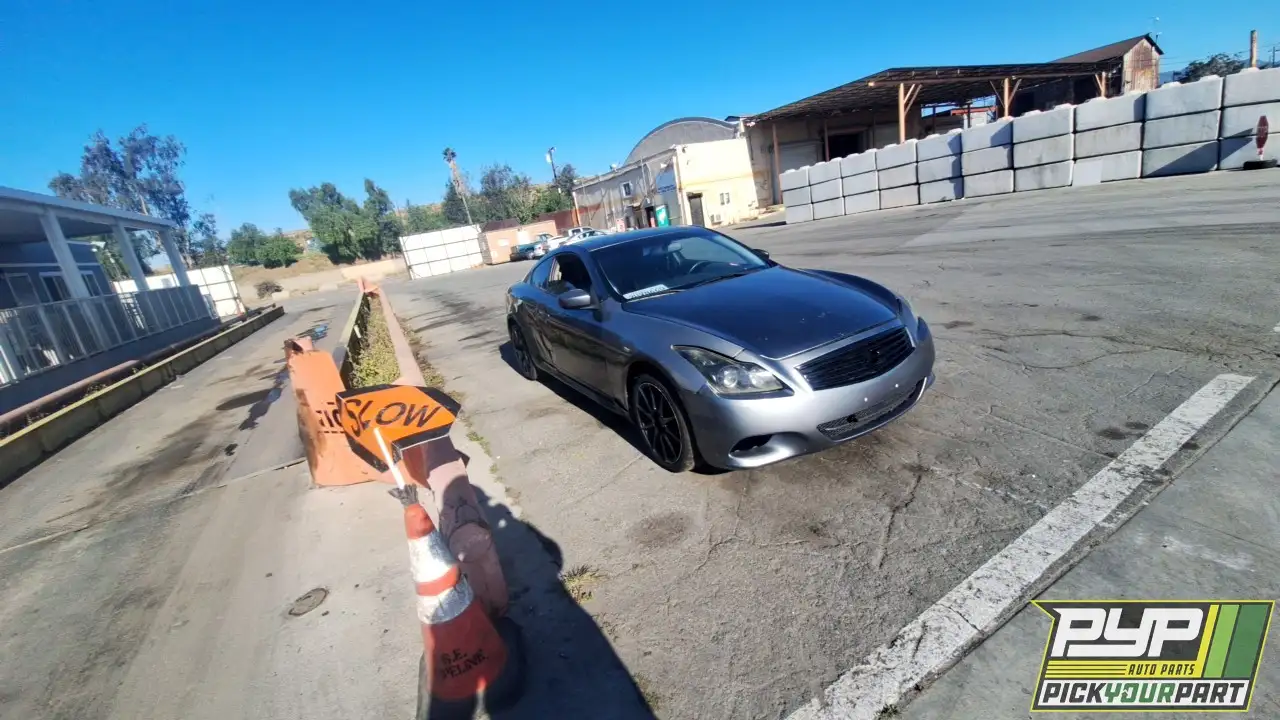 Photo of 2011 Infiniti G37