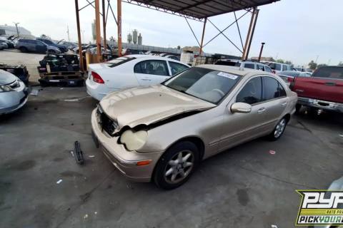 Photo of 2001 Mercedes-Benz C240