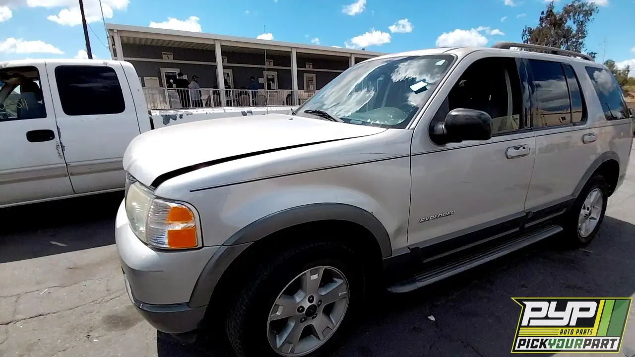 Photo of 2004 Ford Explorer