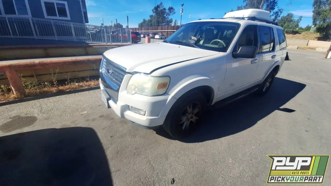 Photo of 2010 Ford Explorer