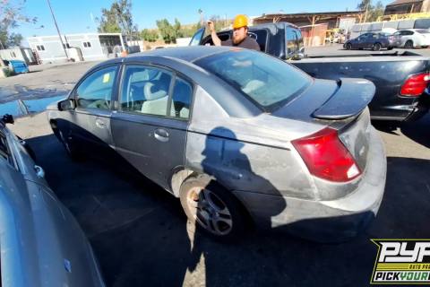 Photo of 2004 Saturn Ion