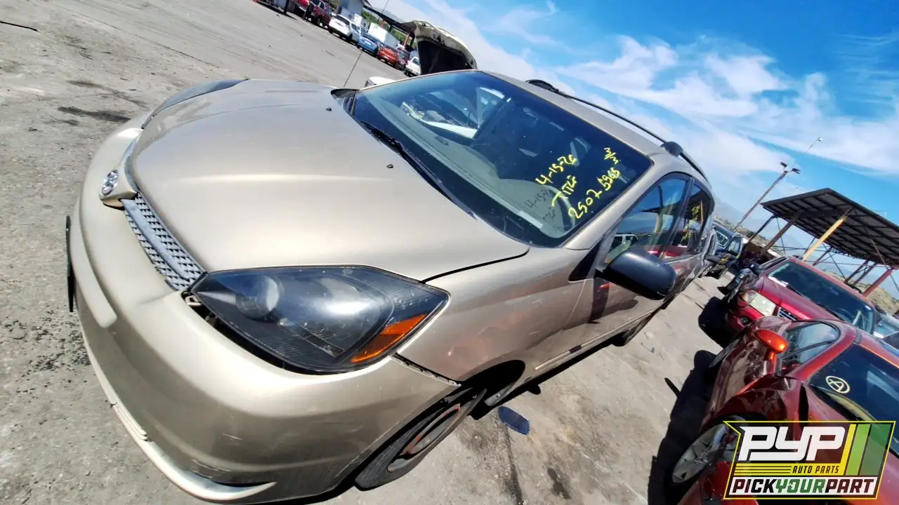Photo of 2004 Toyota Sienna