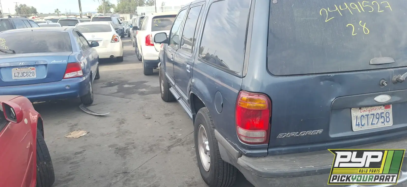 Photo of 1998 Ford Explorer