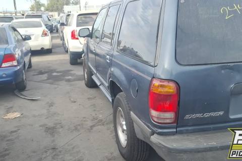 Photo of 1998 Ford Explorer