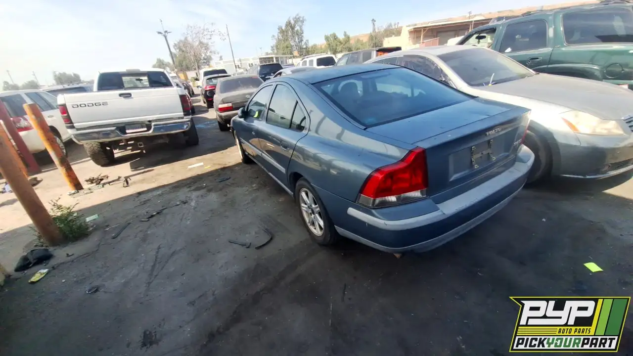 Photo of 2002 Volvo S60