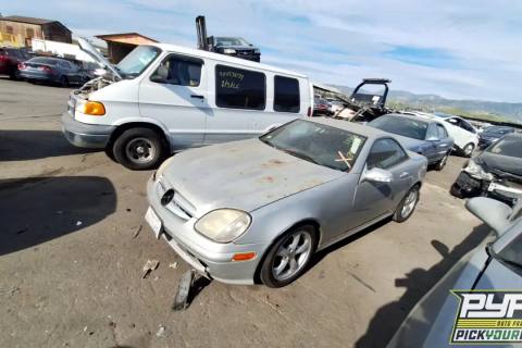 Photo of 2002 Mercedes-Benz Slk320