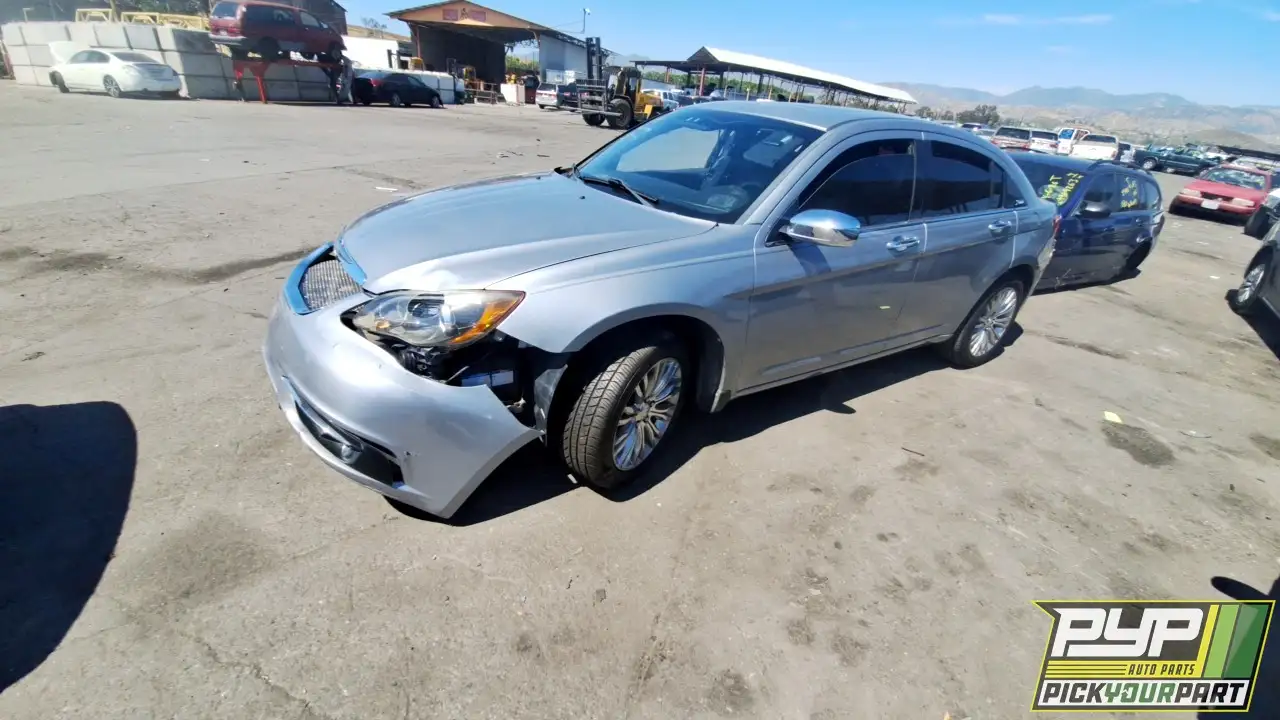 Photo of 2013 Chrysler 200