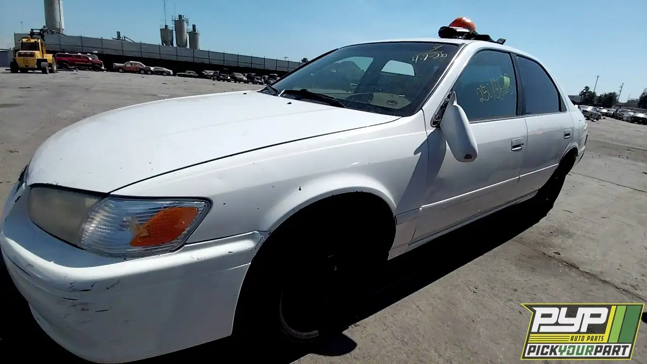 Photo of 2000 Toyota Camry