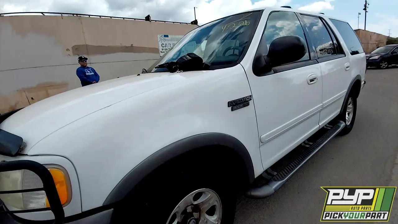 Photo of 2002 Ford Expedition