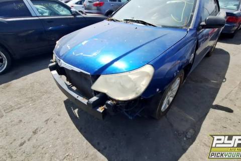 Photo of 2010 Chrysler Sebring