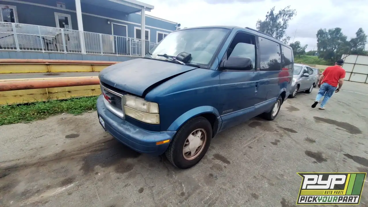 Photo of 2000 Gmc Safari