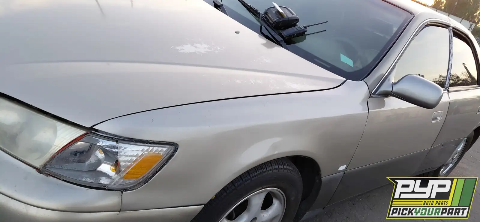 Photo of 1998 Lexus Es300