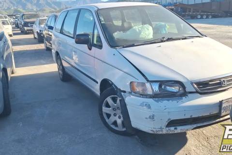 Photo of 1998 Honda Odyssey