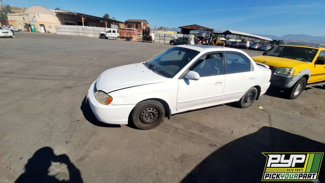 Photo of 2003 Kia Spectra
