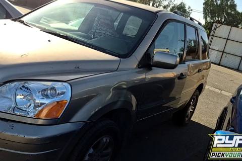 Photo of 2005 Honda Pilot