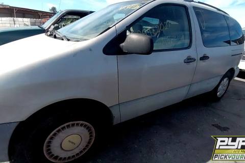 Photo of 2001 Toyota Sienna