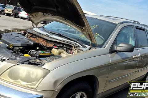 Photo of 2004 Chrysler Pacifica