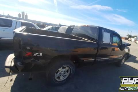 Photo of 2002 Chevrolet Silverado 1500