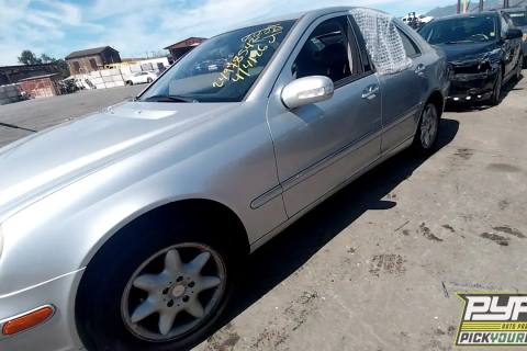 Photo of 2002 Mercedes-Benz C240