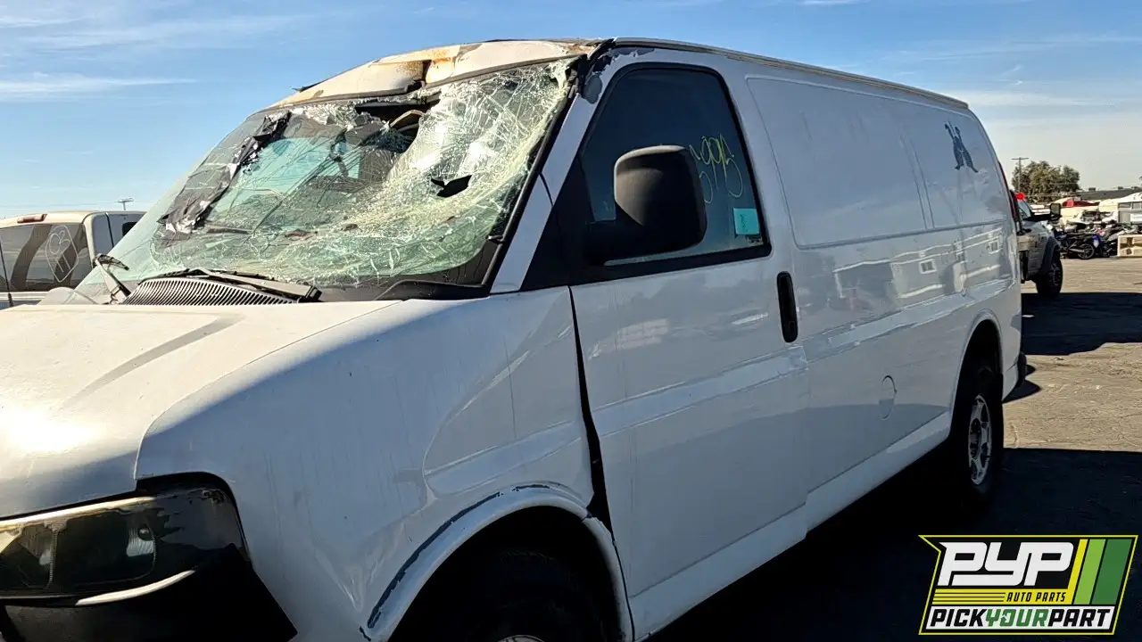 Photo of 2005 Gmc Savana 1500