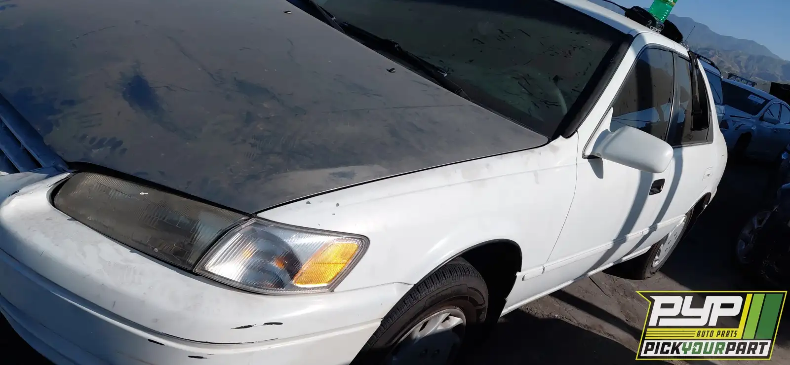 Photo of 1999 Toyota Camry