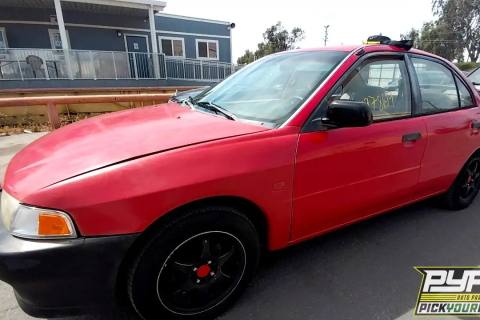 Photo of 2000 Mitsubishi Mirage