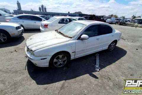 Photo of 2002 Jaguar X-Type