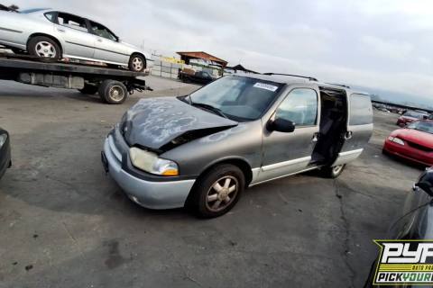 Photo of 2002 Nissan Quest