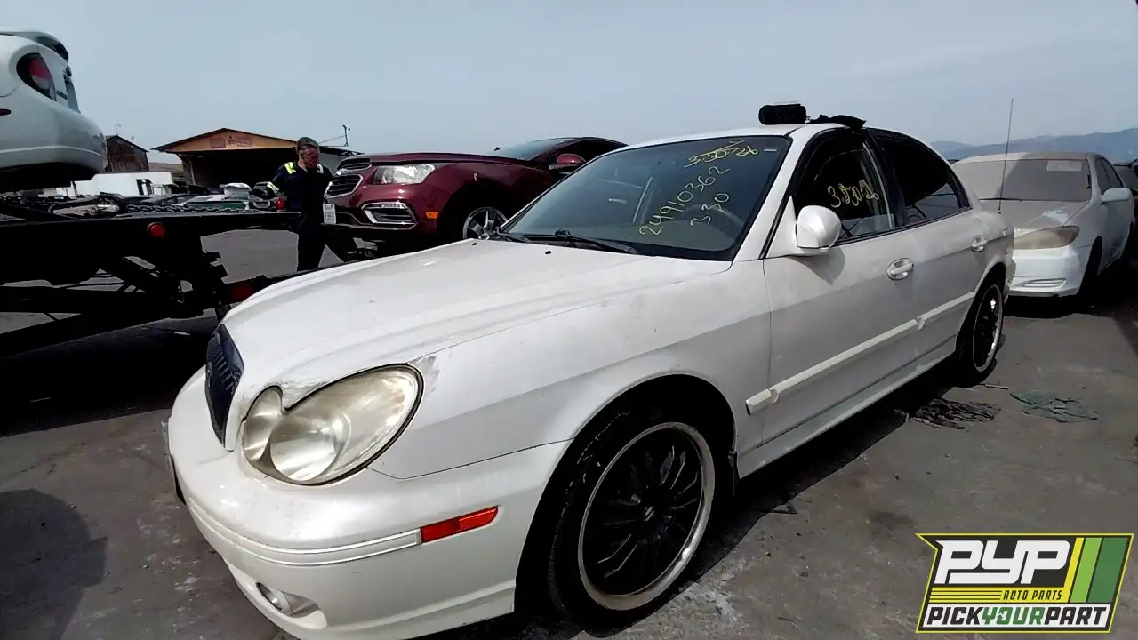 Photo of 2004 Hyundai Sonata